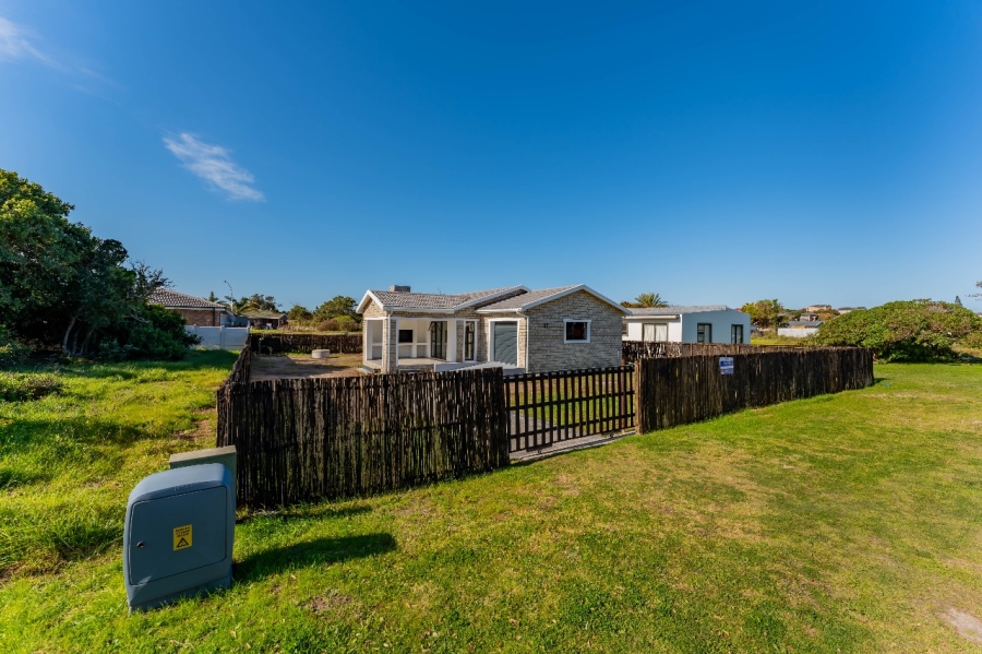 3 Bedroom Property for Sale in Aston Bay Eastern Cape